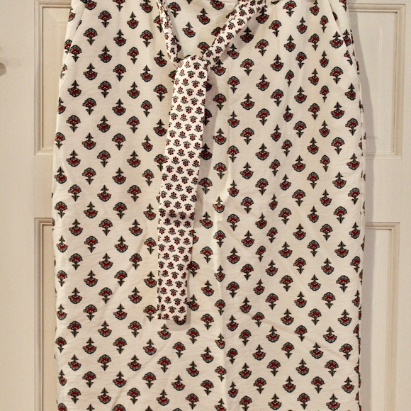 Belted Patterned Summer Skirt by AnnTaylor - Picture 9 of 16